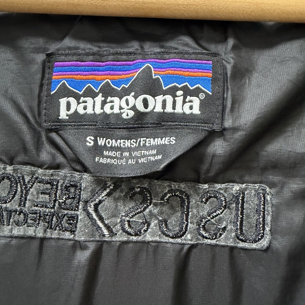 Patagonia Womens Nano Puff Quilted Zip Jacket Size S Black Packable USCS LOGO - Picture 8 of 11